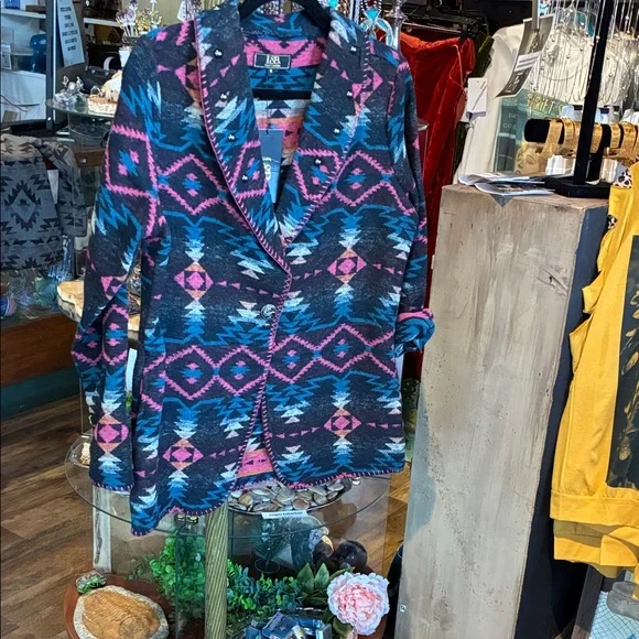 Aztec Patterned Blazer - Pink and Blue - Picture 3 of 5